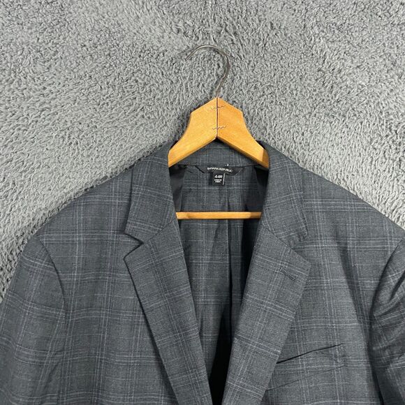 Banana Republic Sport Coat Mens 44R Gray Plaid Performance Wool Lightweight - Picture 2 of 16